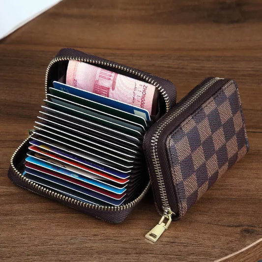 Card holder