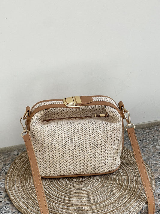 Chic Straw woven bag