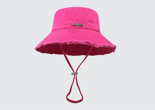 Jacquemus bucket hat