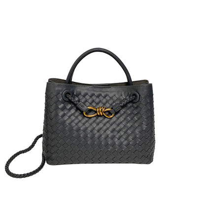 Knot theory tote