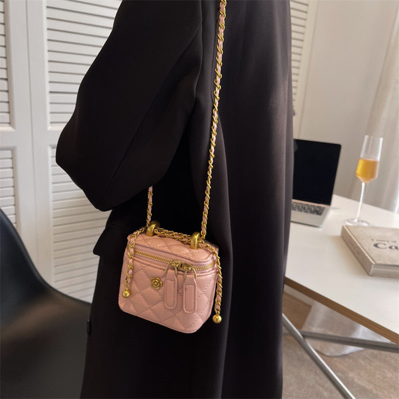 Cute box bag