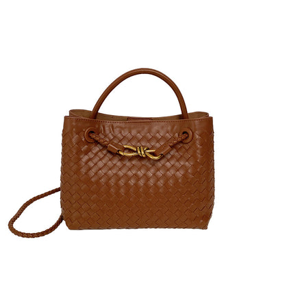 Knot theory tote