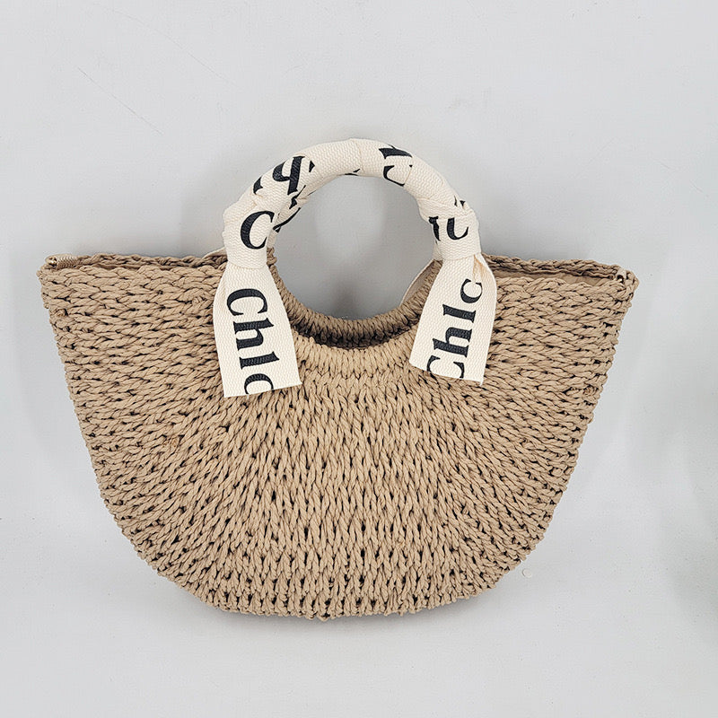Straw woven beach bag