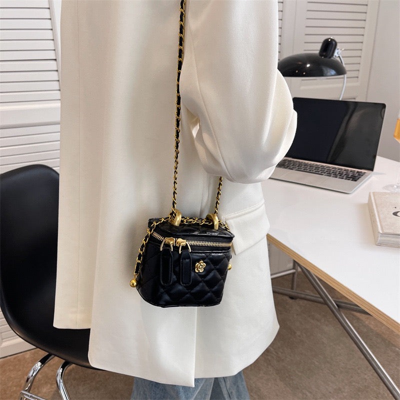 Cute box bag