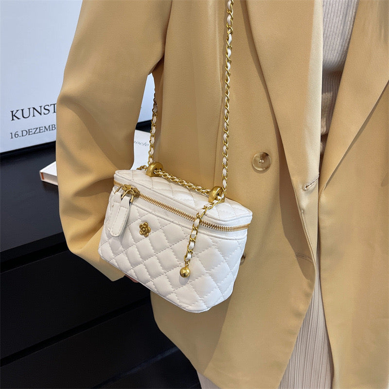 Cute box bag