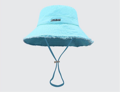 Jacquemus bucket hat