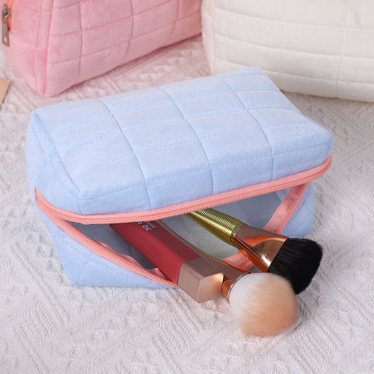 Cloud vanity purse