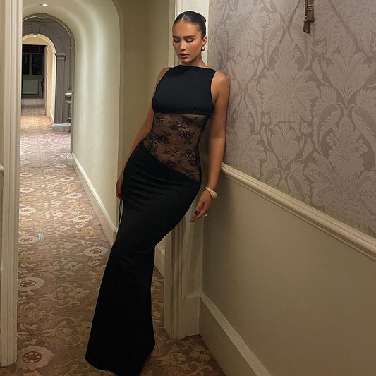 Sculpted noir dress