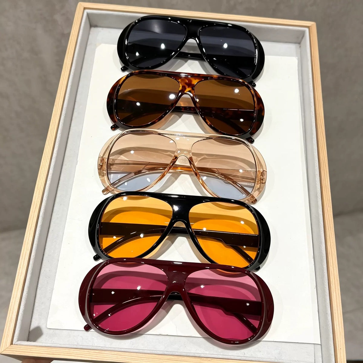 Set of large frame glasses (5 pieces)