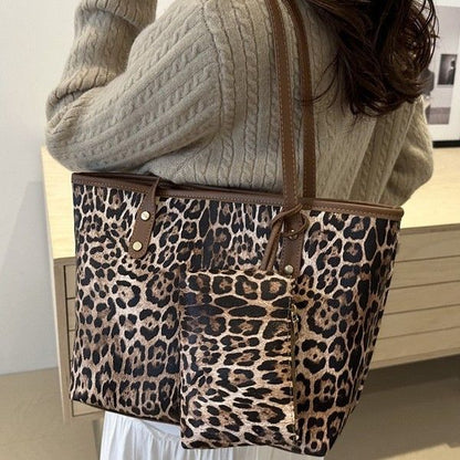 Leopard print tote bag