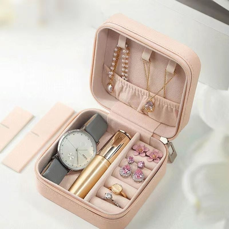 Mini jewelry box