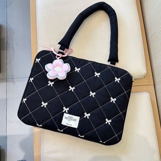 Petalknot quilted tech quote