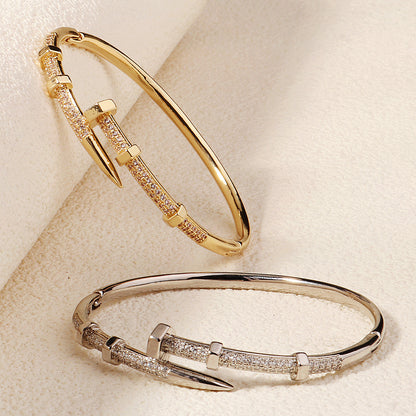 Nail’d it luxe Bangle